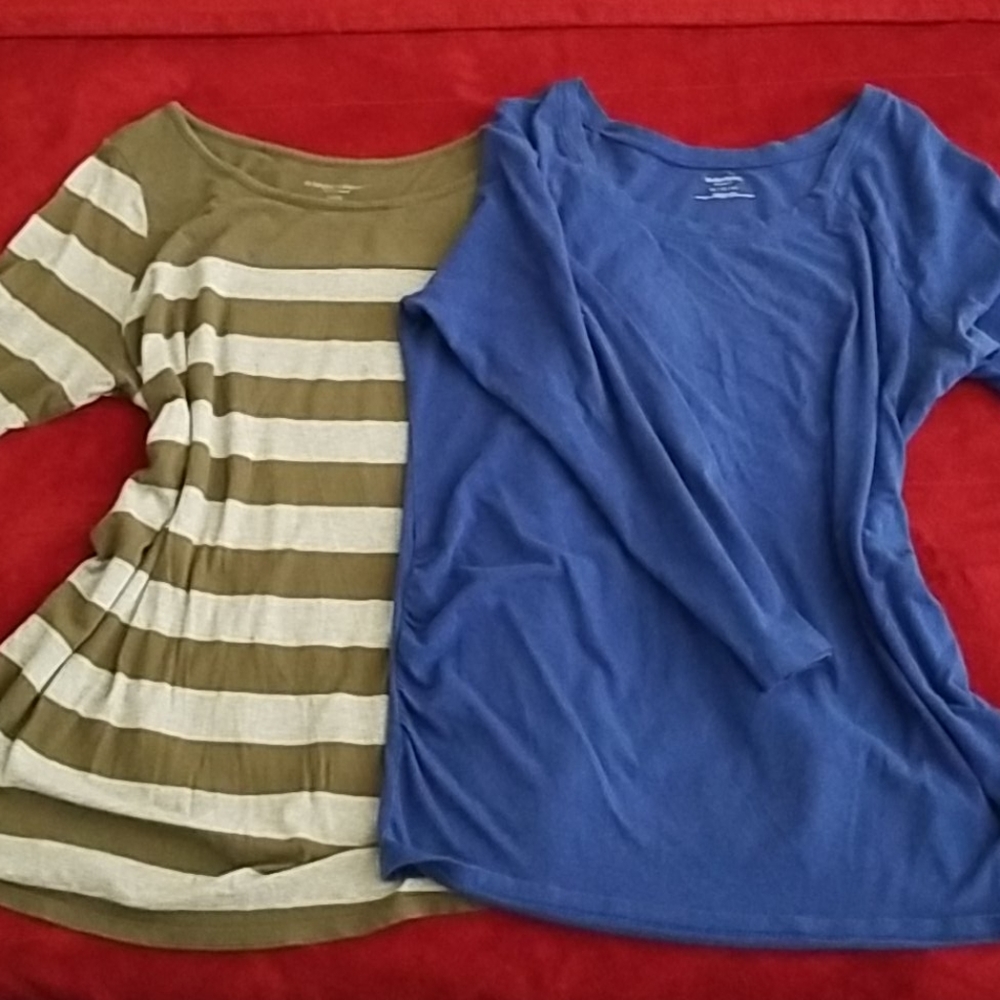 Lot of 2 Long Sleeved Maternity Tops